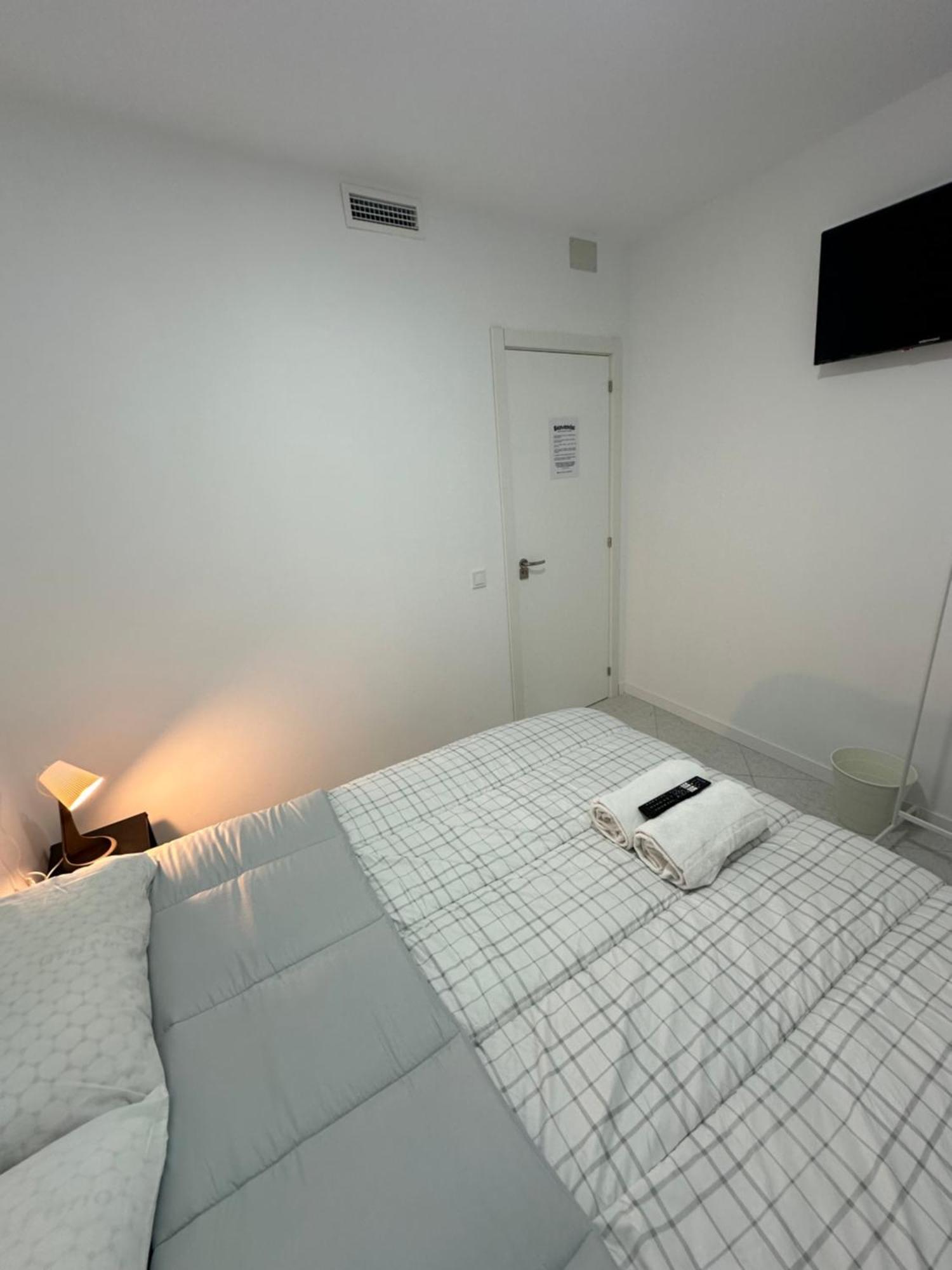 Rooms Mediavilla Madrid Exteriér fotografie
