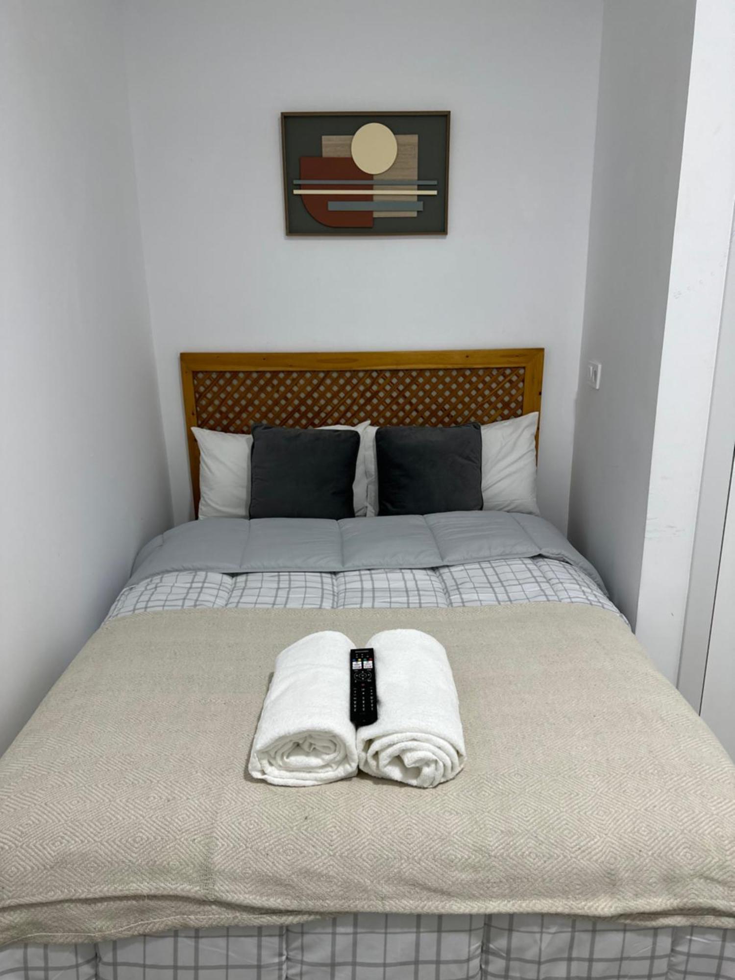 Rooms Mediavilla Madrid Exteriér fotografie